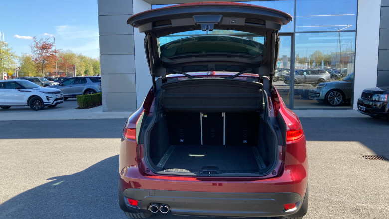 Jaguar F-Pace 2.0d Portfolio 5dr Auto AWD Diesel Estate